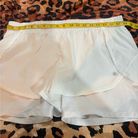 White Athleta‎ Shorts - Picture 4 of 4